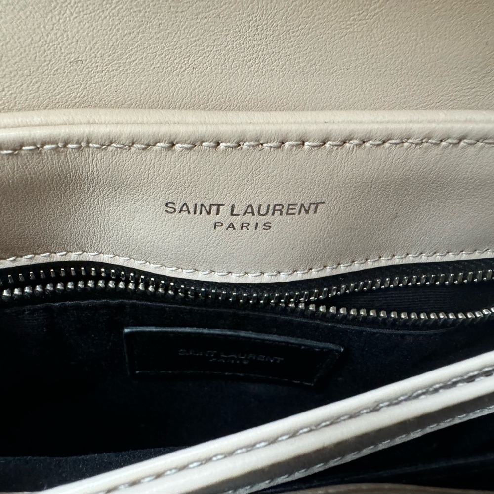❣️Authentic Saint Laurent Lulu toy bag with leather shoulder/ crossbody strap - Picture 7 of 13